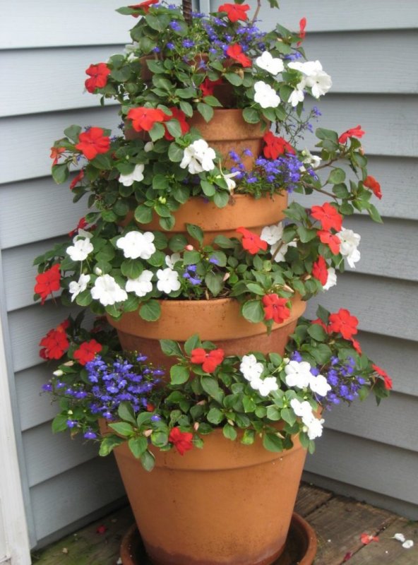 Цветник Flower Tower