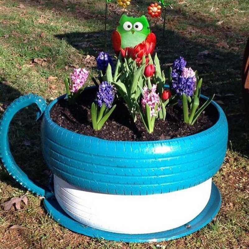 Клумбы из скатов для цветов