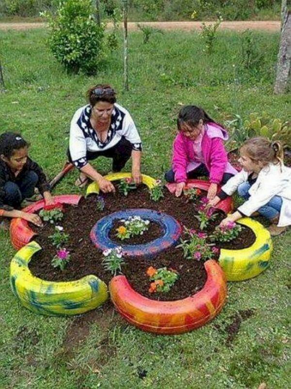 Альпийская горка из шин