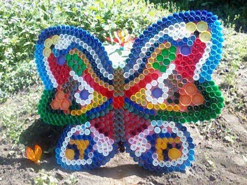 Фигуры из крышек