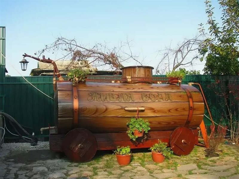 Колодец из пластиковых бутылок