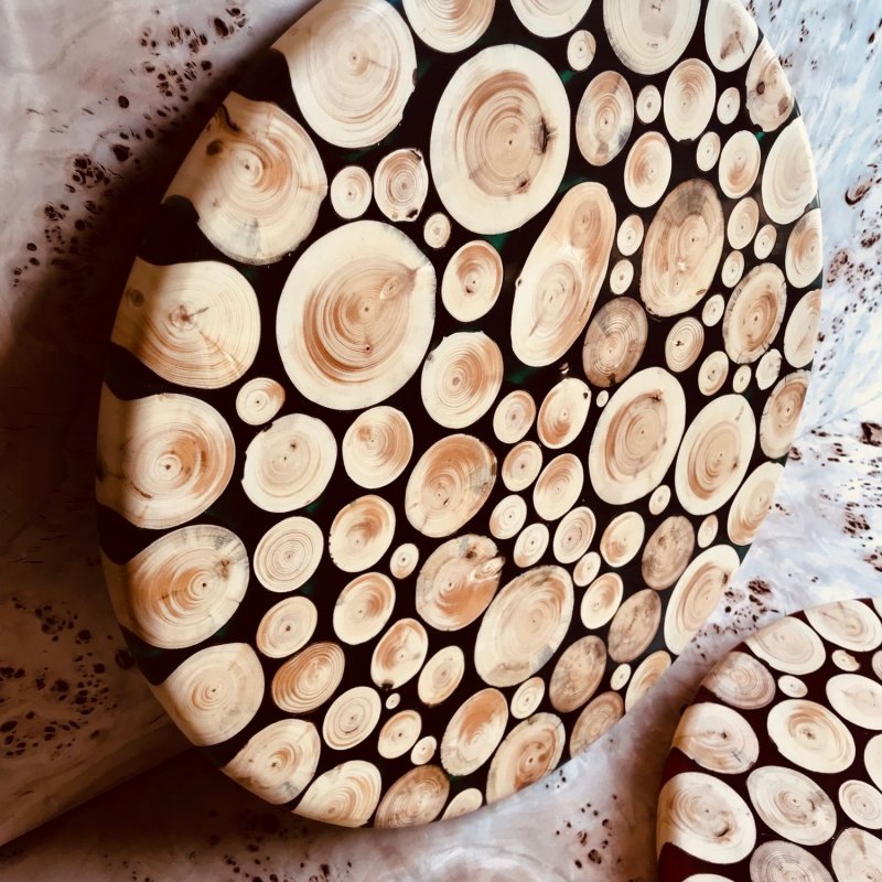 Из спилов дерева