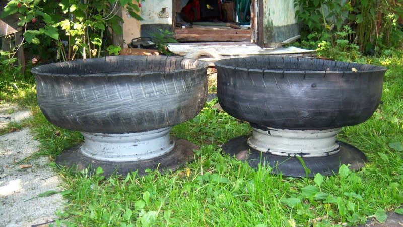 Вазоны из колес