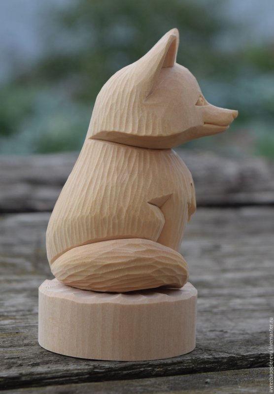 Фигурки из дерева