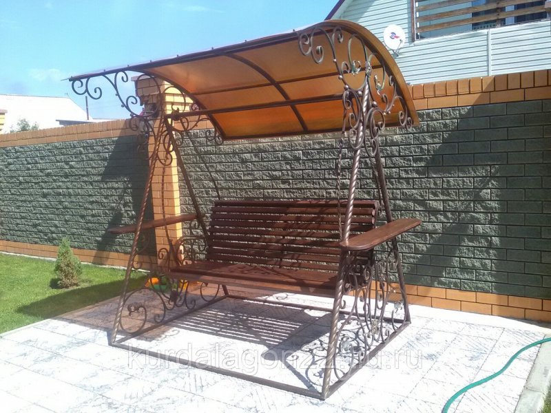 Металлические качели