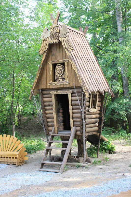 Туалет избушка бабы яги