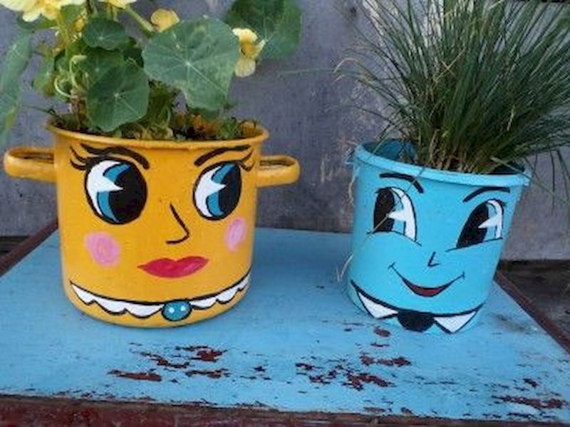 Цветочные горшки из кастрюли