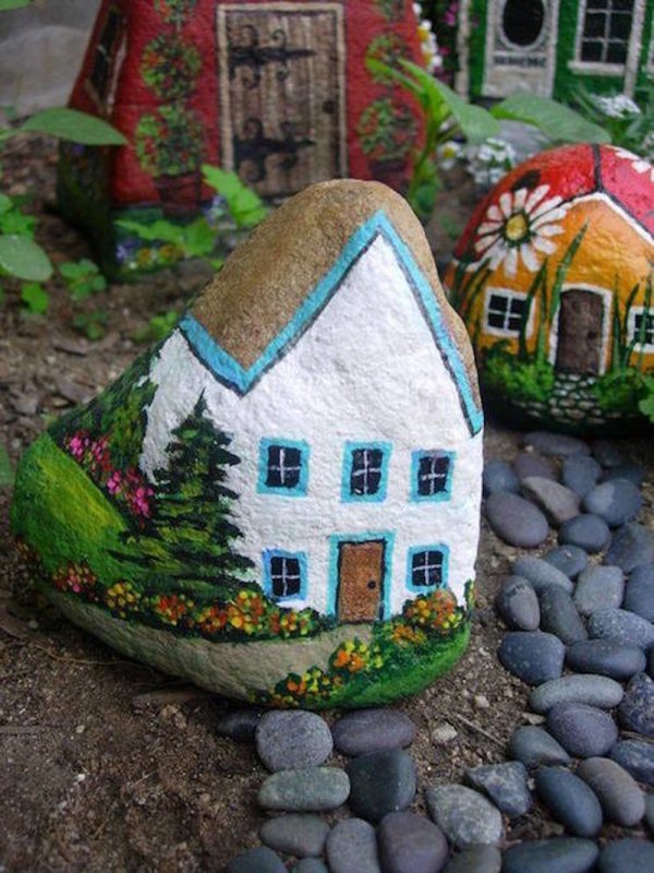 Домики из морских камушек