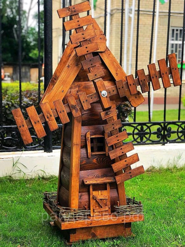 Мельница для сада