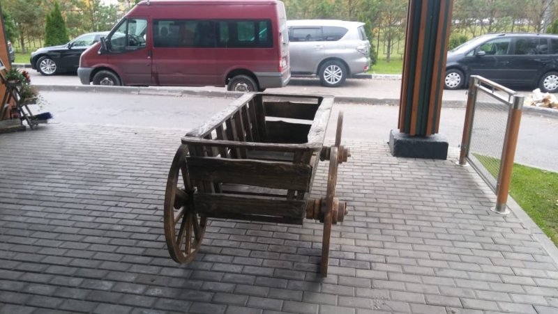 Декоративная тележка