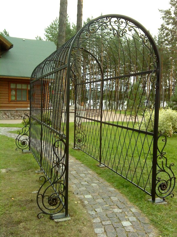 Арки для сада металлические