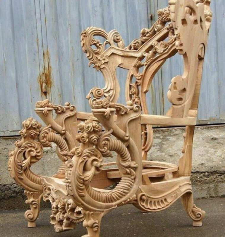 Подставка из среза дерева
