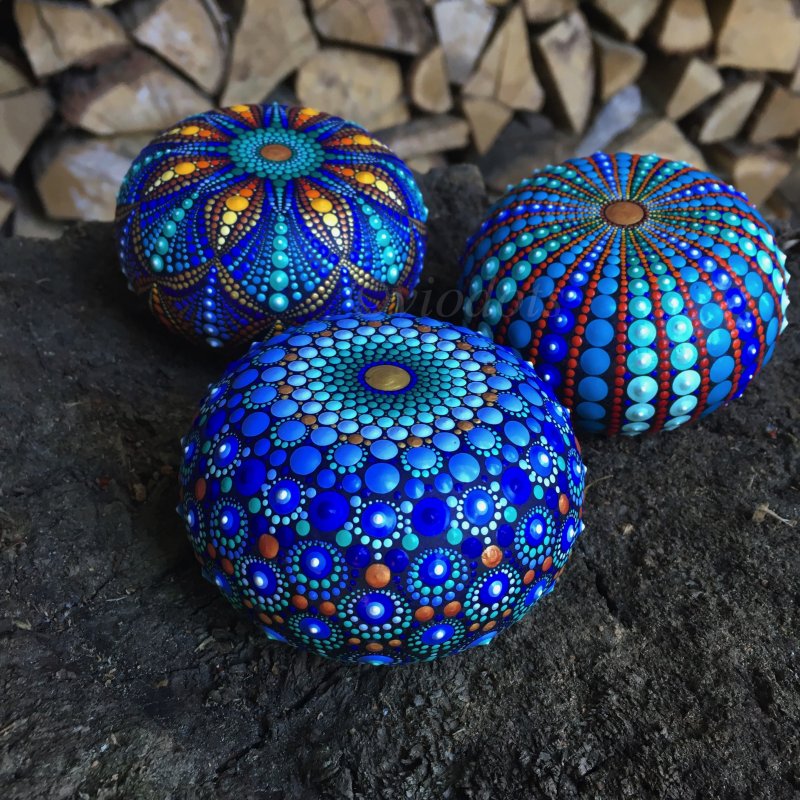 Расписные камни для сада