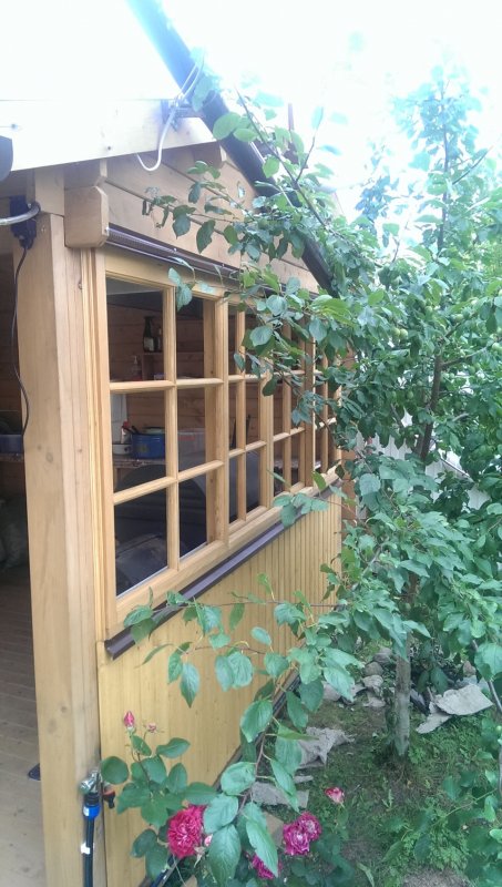 Глухая секция на даче
