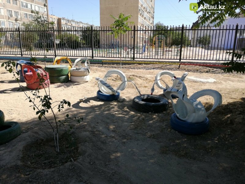 Детская площадка из покрышек в Японии