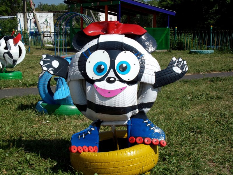 Фигуры из колес