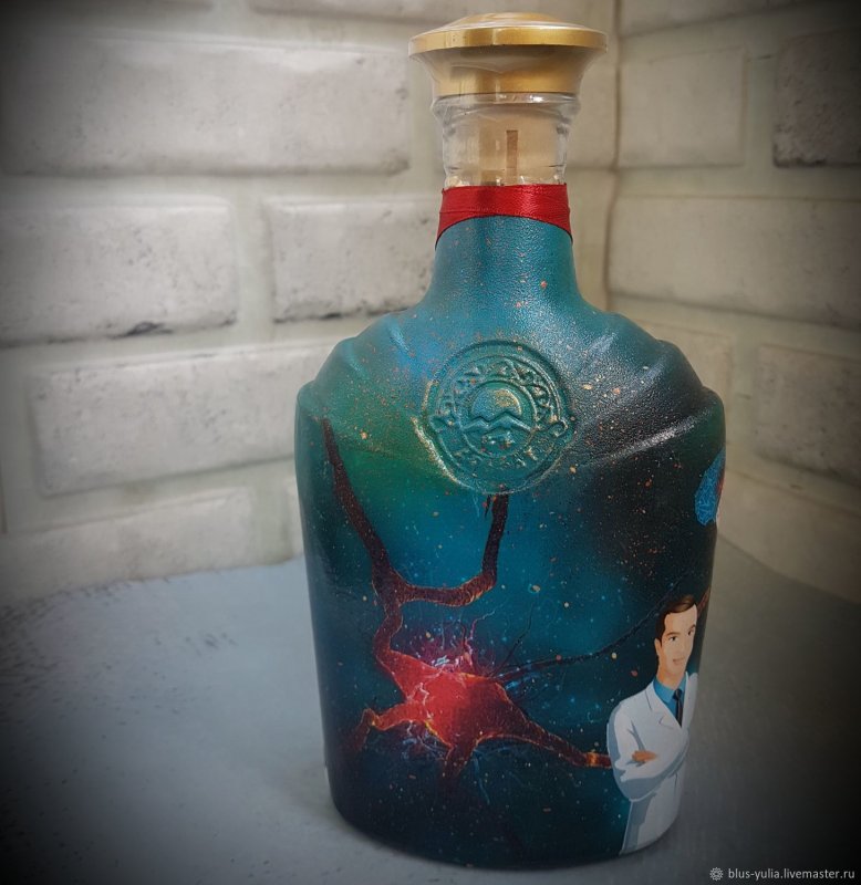 Бутылка декорированная