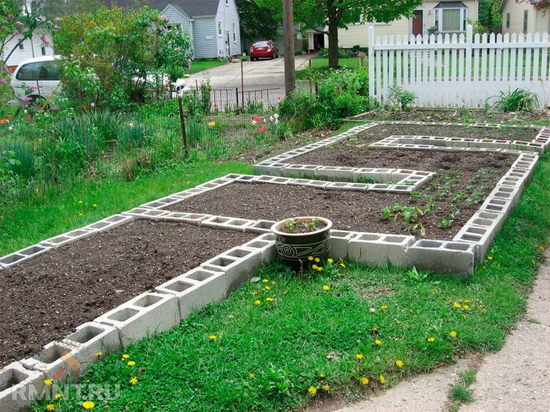 Грядки из блоков