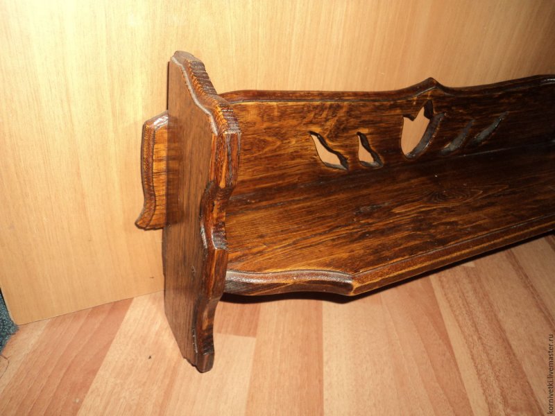 Полки из цельного дерева