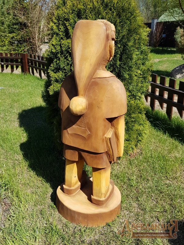 Человечки из дерева для сада