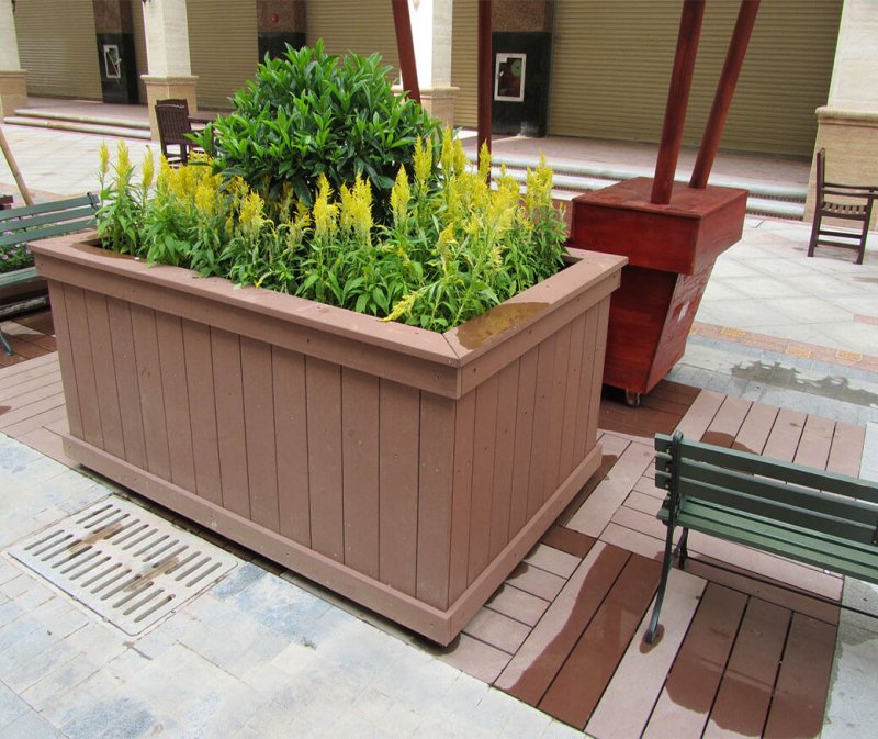 Garden Planters Composite