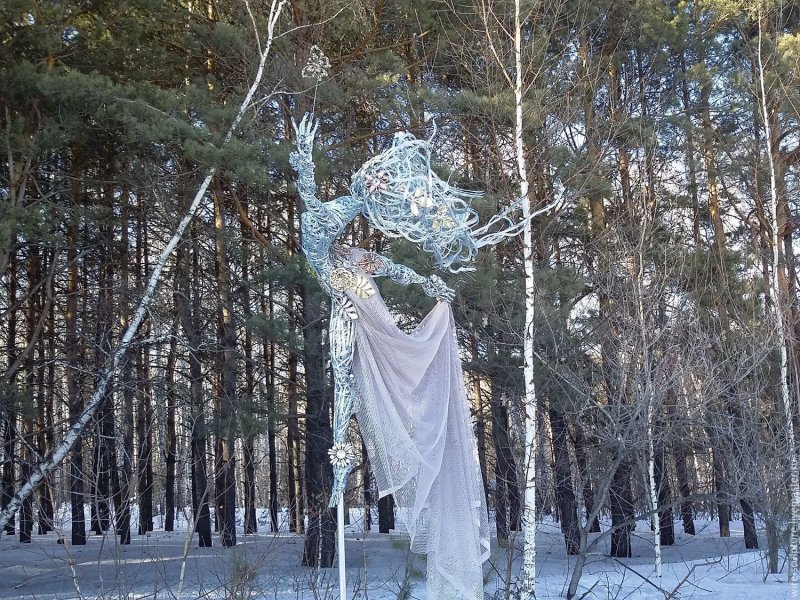 Садовые скульптуры из алюминиевого проволоки Новосибирск