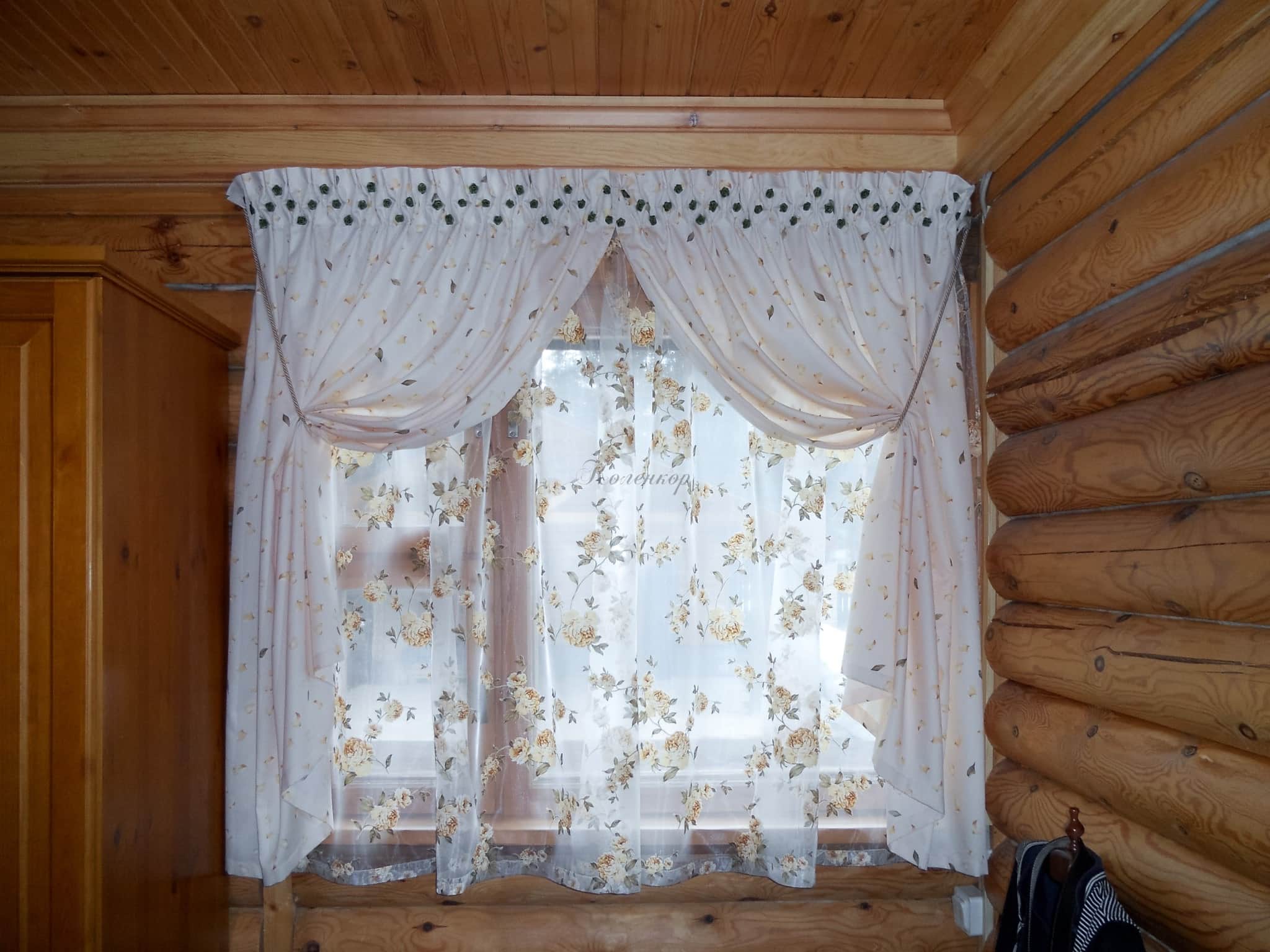Шторы на дачу в деревянный дом фото