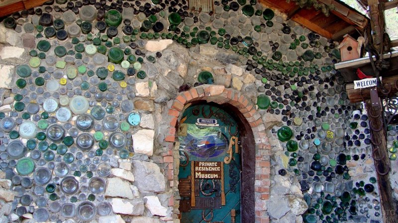 Дом из бутылок (158 фото)