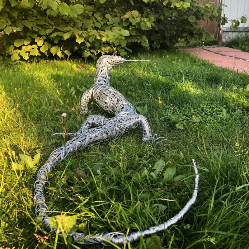 Необычные садовые скульптуры