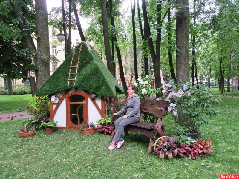 Дом для гнома 5 этажей