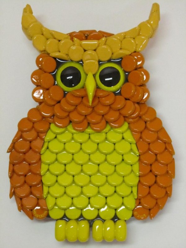 Сова из пробок
