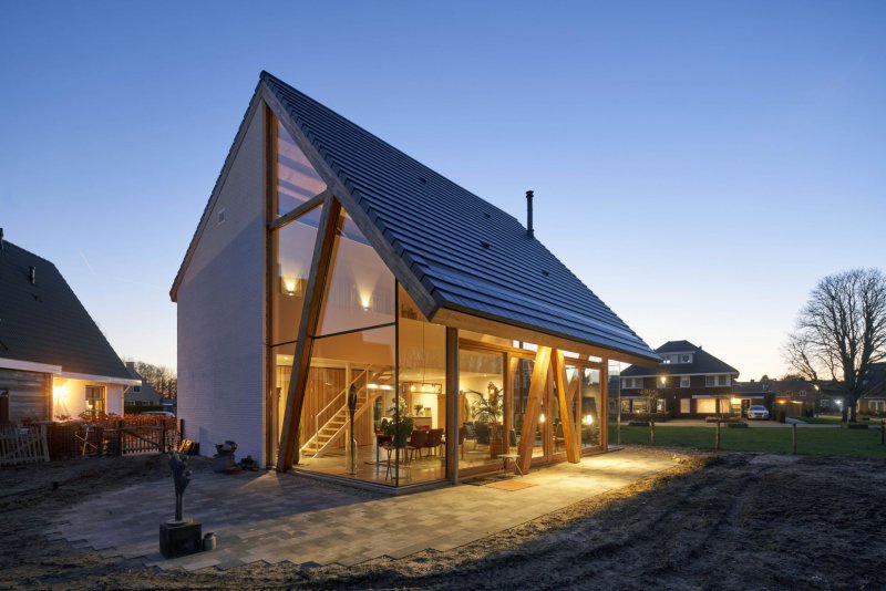 Дом в стиле амбара Barn House