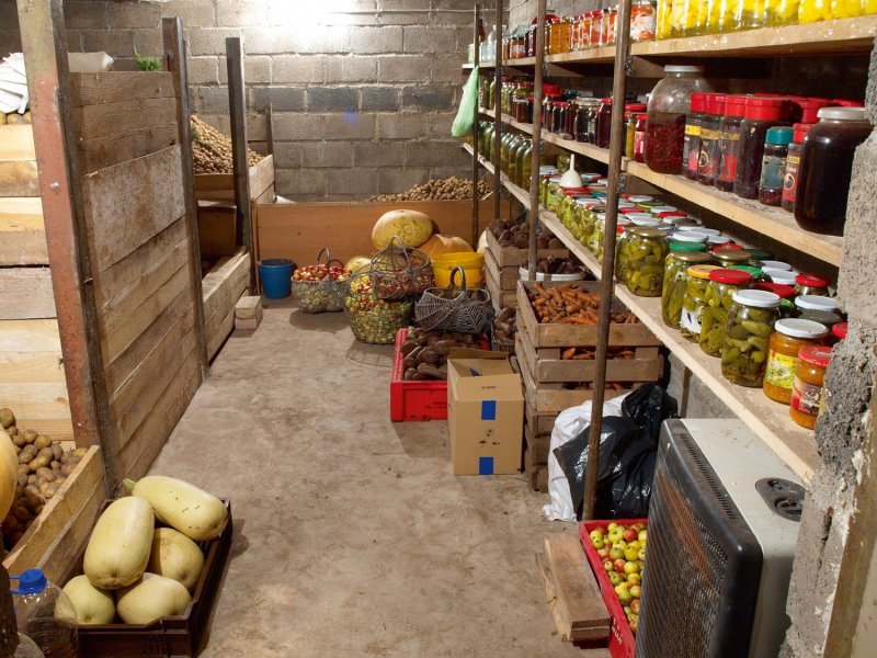 Подвал для хранения продуктов