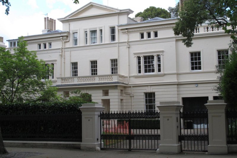 Особняк Абрамовича в Kensington Palace Gardens