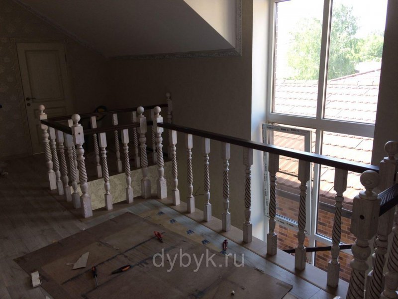Перила для лестниц
