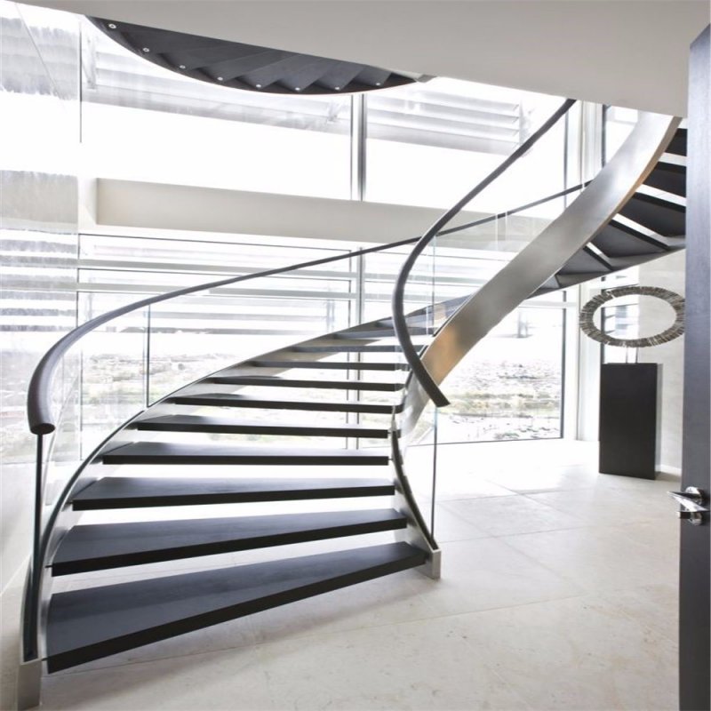 Лестница Curved Staircase