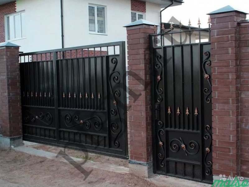 Кованые ворота DOORHAN