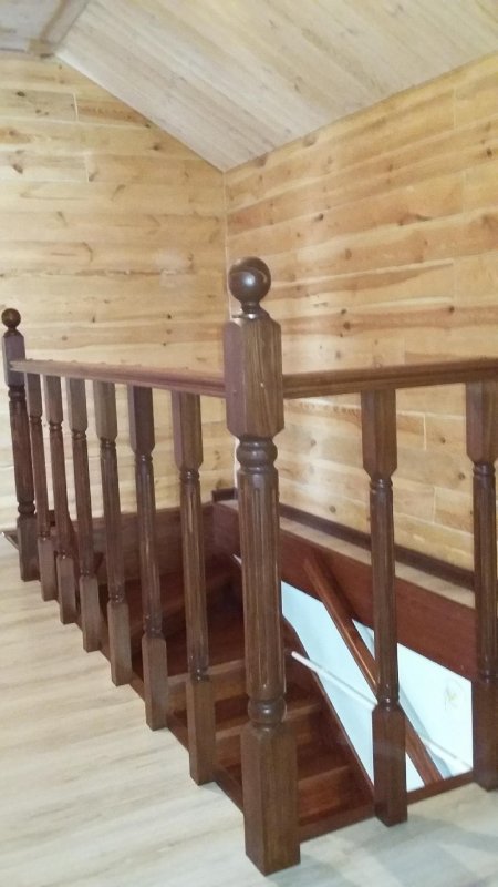 Покраска лестницы