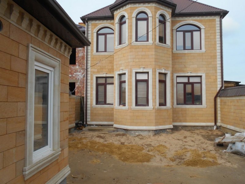 Фасады домов Дагестанский камень