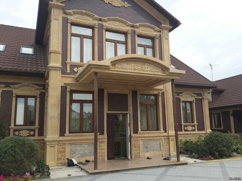 Дагестанский камень коричневый