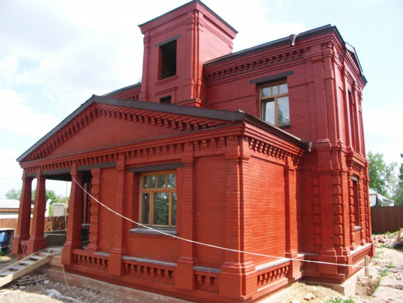 Кирпичный дом
