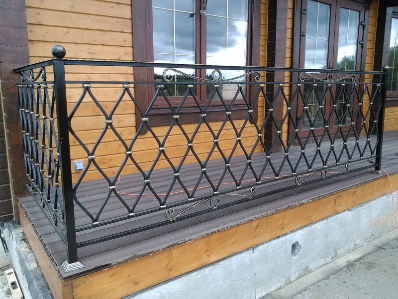 Кованые балконы