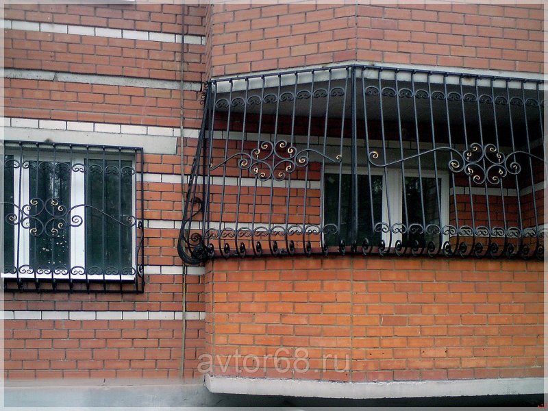 Кованые балконы