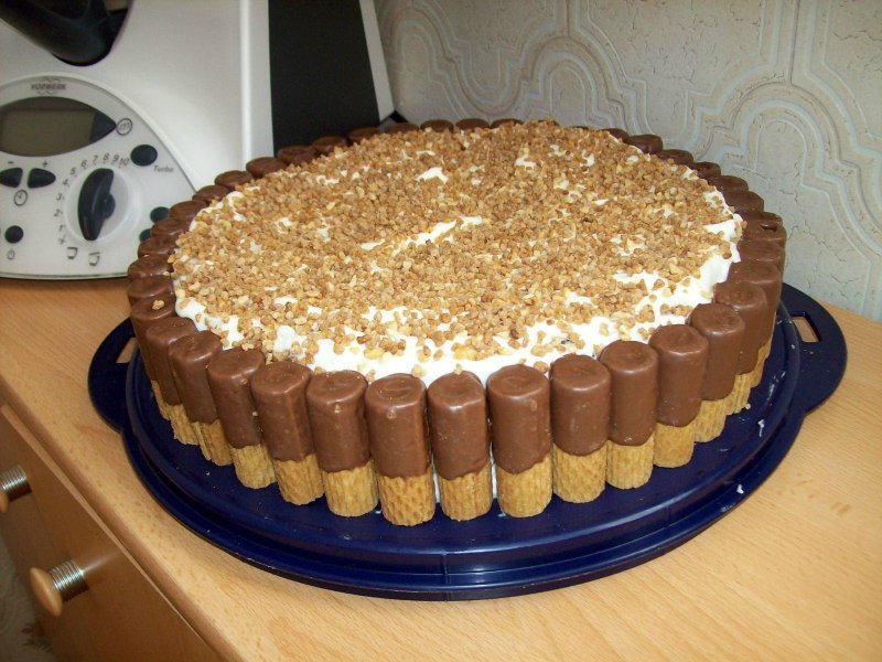 Торт из коржей украшение