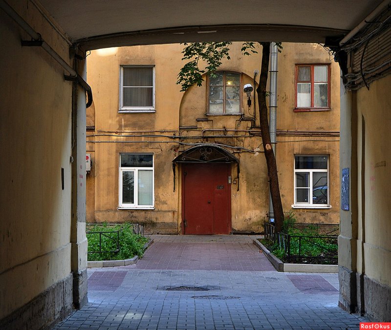 Зеленые дворы СПБ