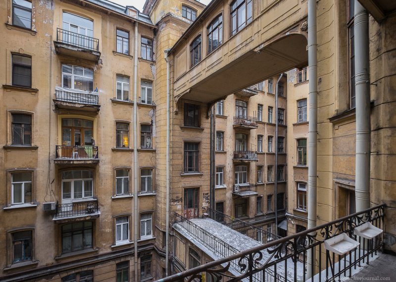 Дворы на Кирочной СПБ 19 века