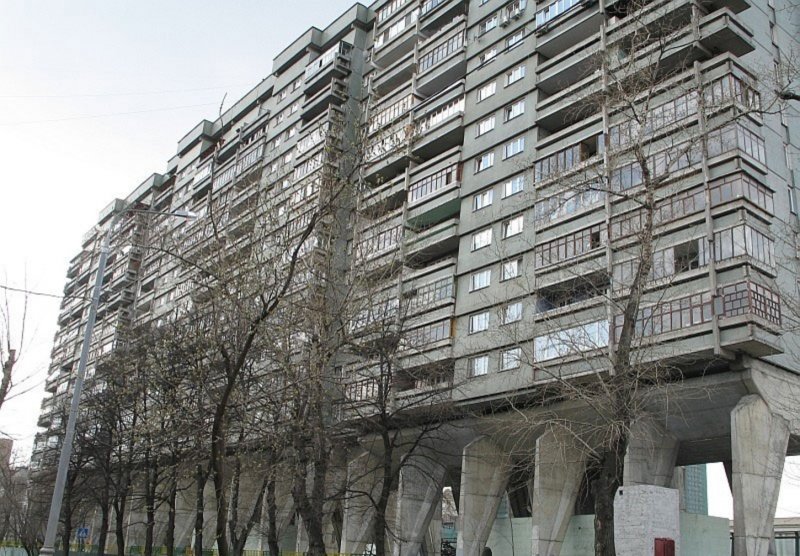 Дом на курьих ножках в москве (44 фото)