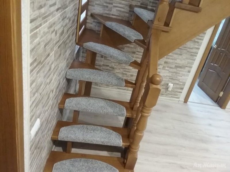 Ступени из ковролина для лестницы
