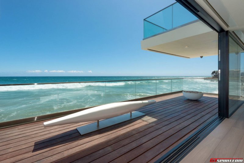 Malibu Beachfront Residence