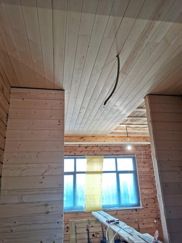 Вагонка штиль на потолке